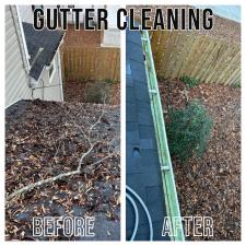 Exceptional-Gutter-Cleaning-in-Charlotte-Transforming-Homes-with-RL-Professional-Cleaning 3